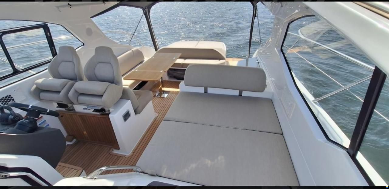 Atlantis 45