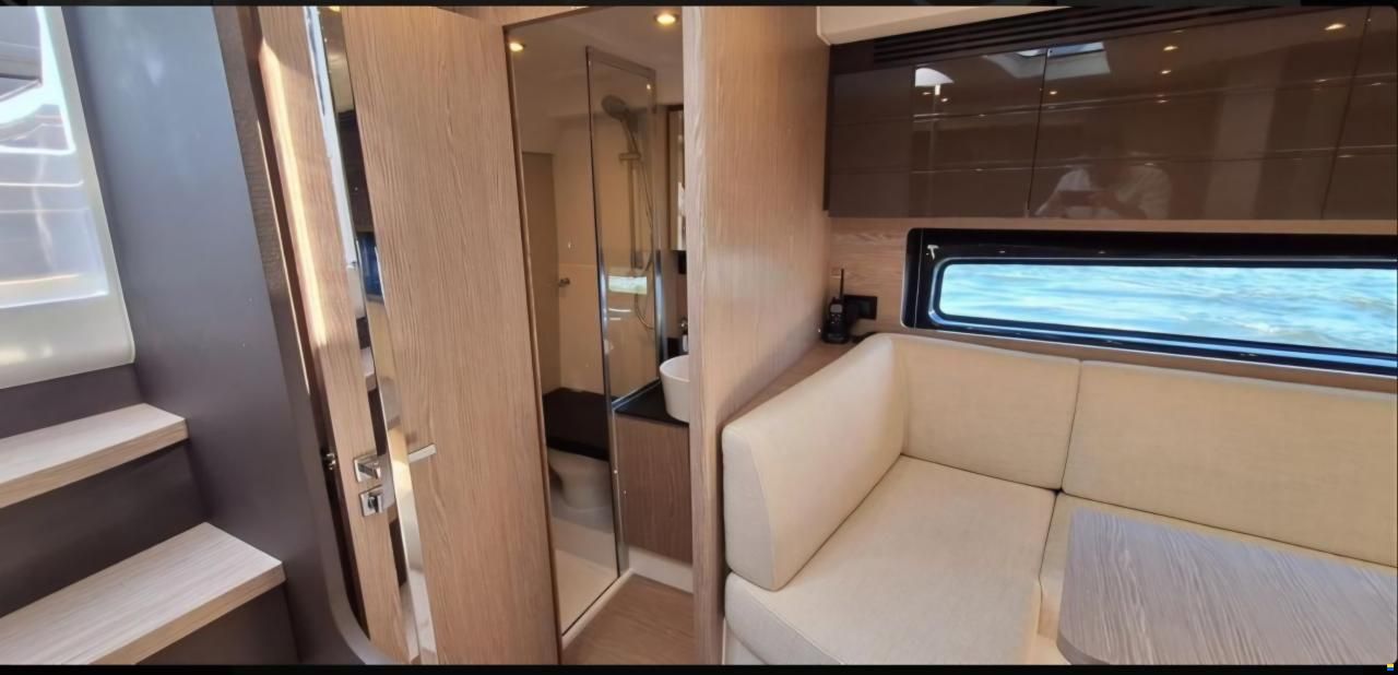 Atlantis 45