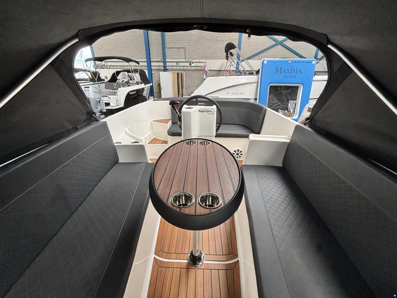 Topcraft 565 Tender