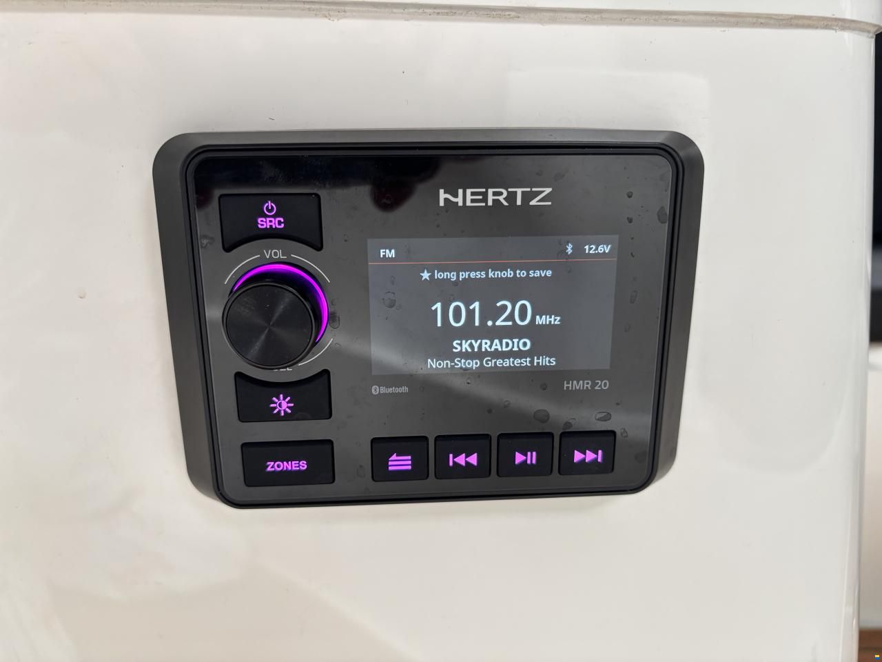 Topcraft 565 Tender
