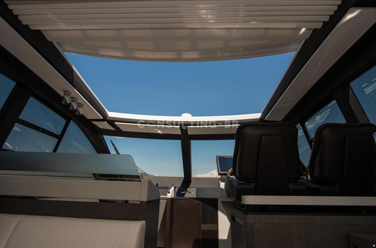 Azimut S7