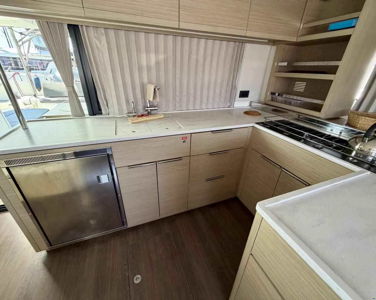 Lagoon 46