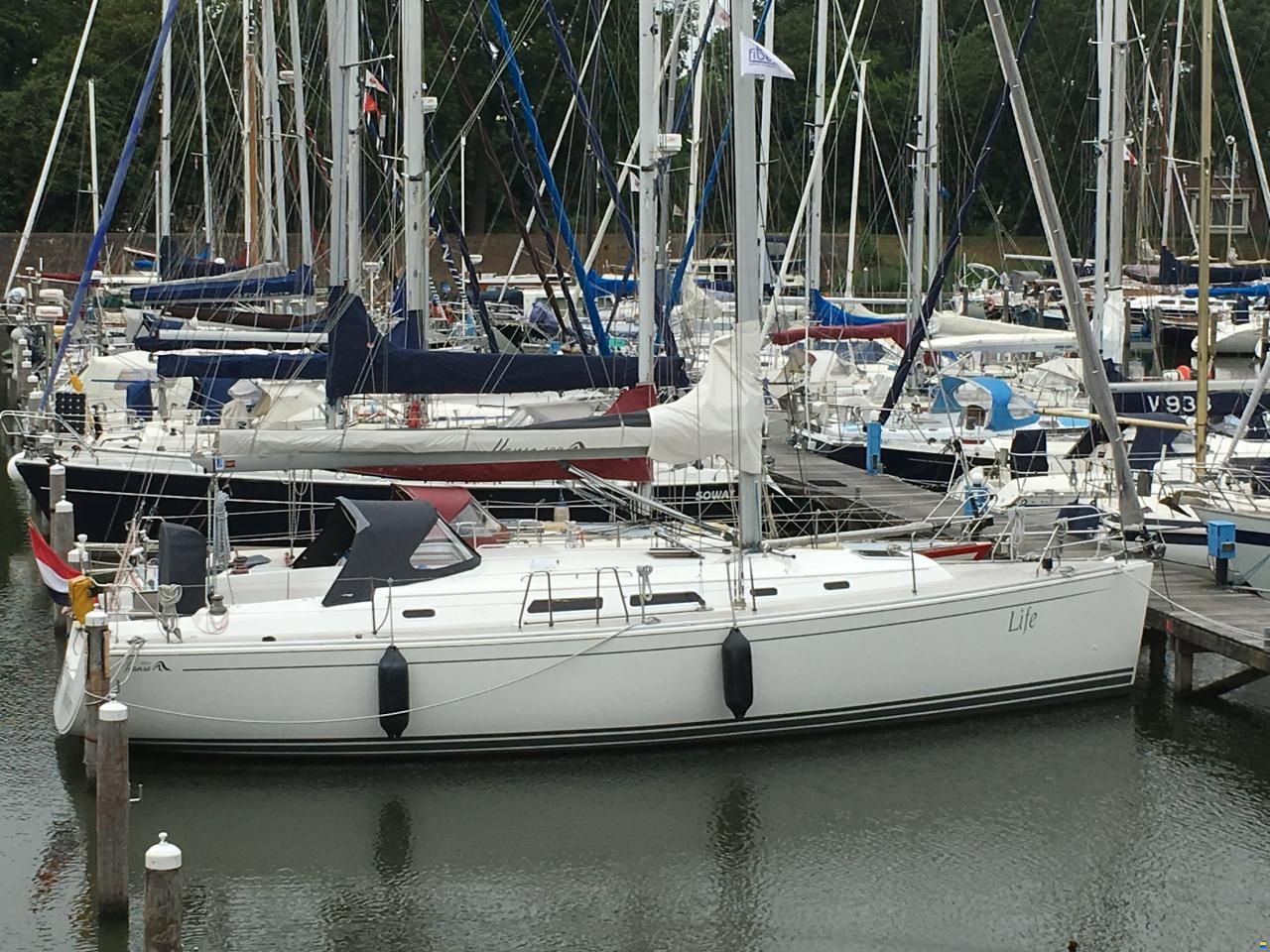 Hanse 400 E