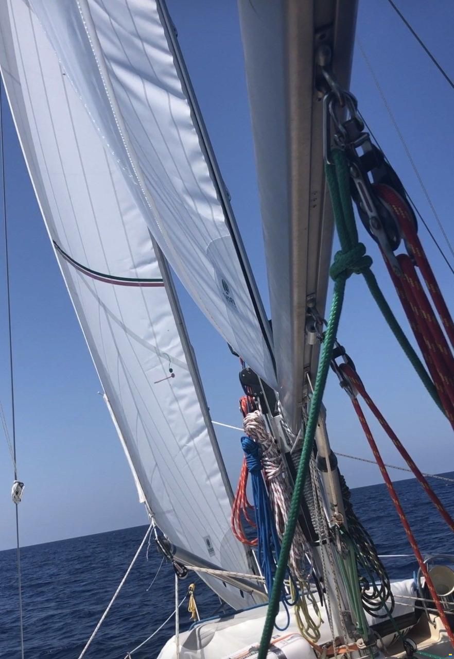 Island Packet 380