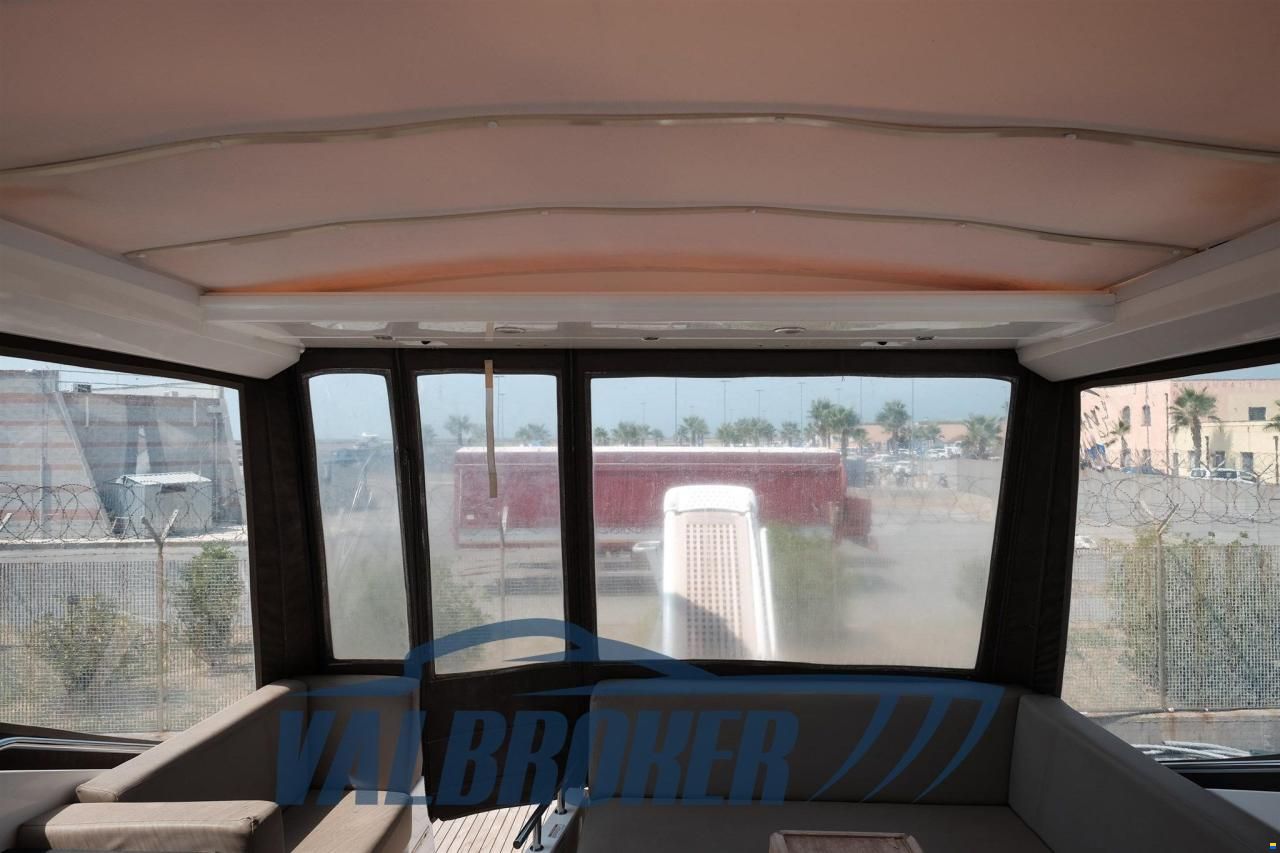 Sealine SC 35