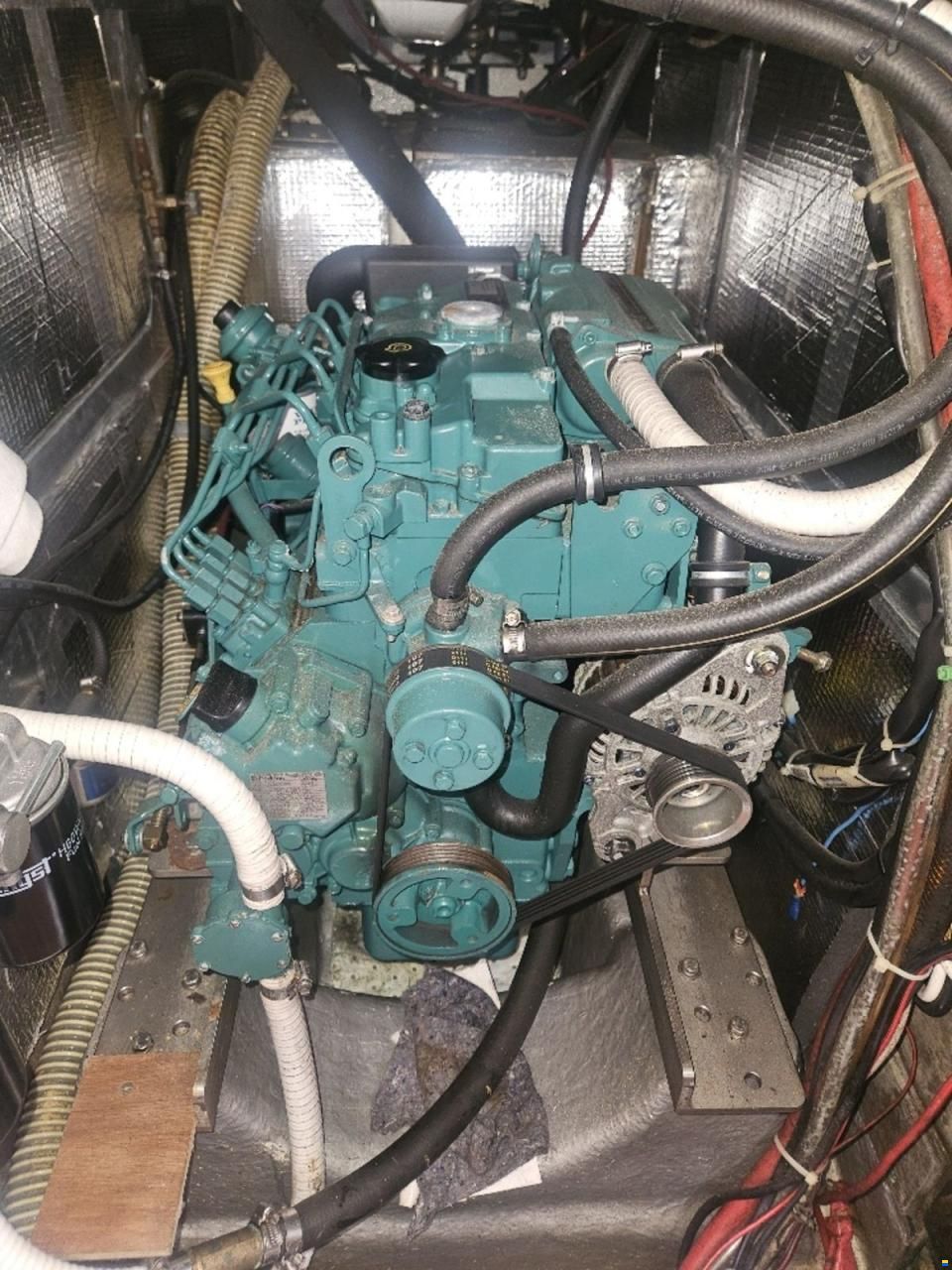 Trident Marine Warrior 38
