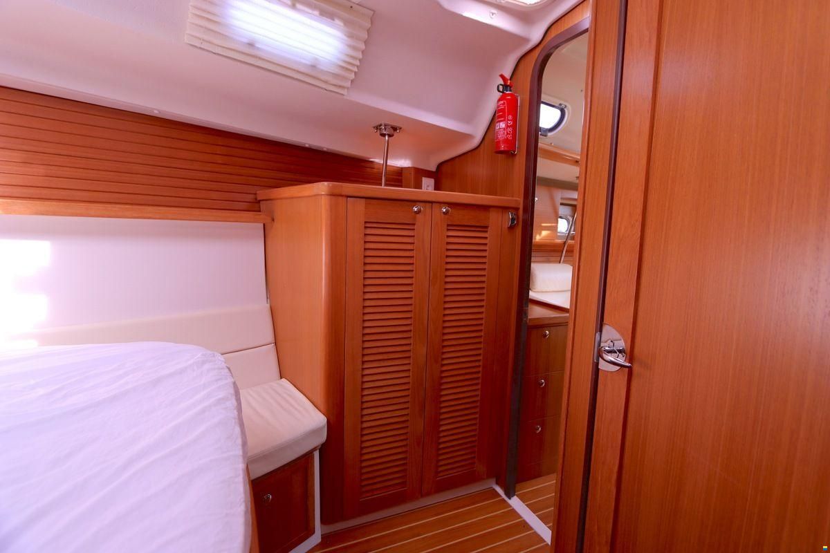 Catalina 445