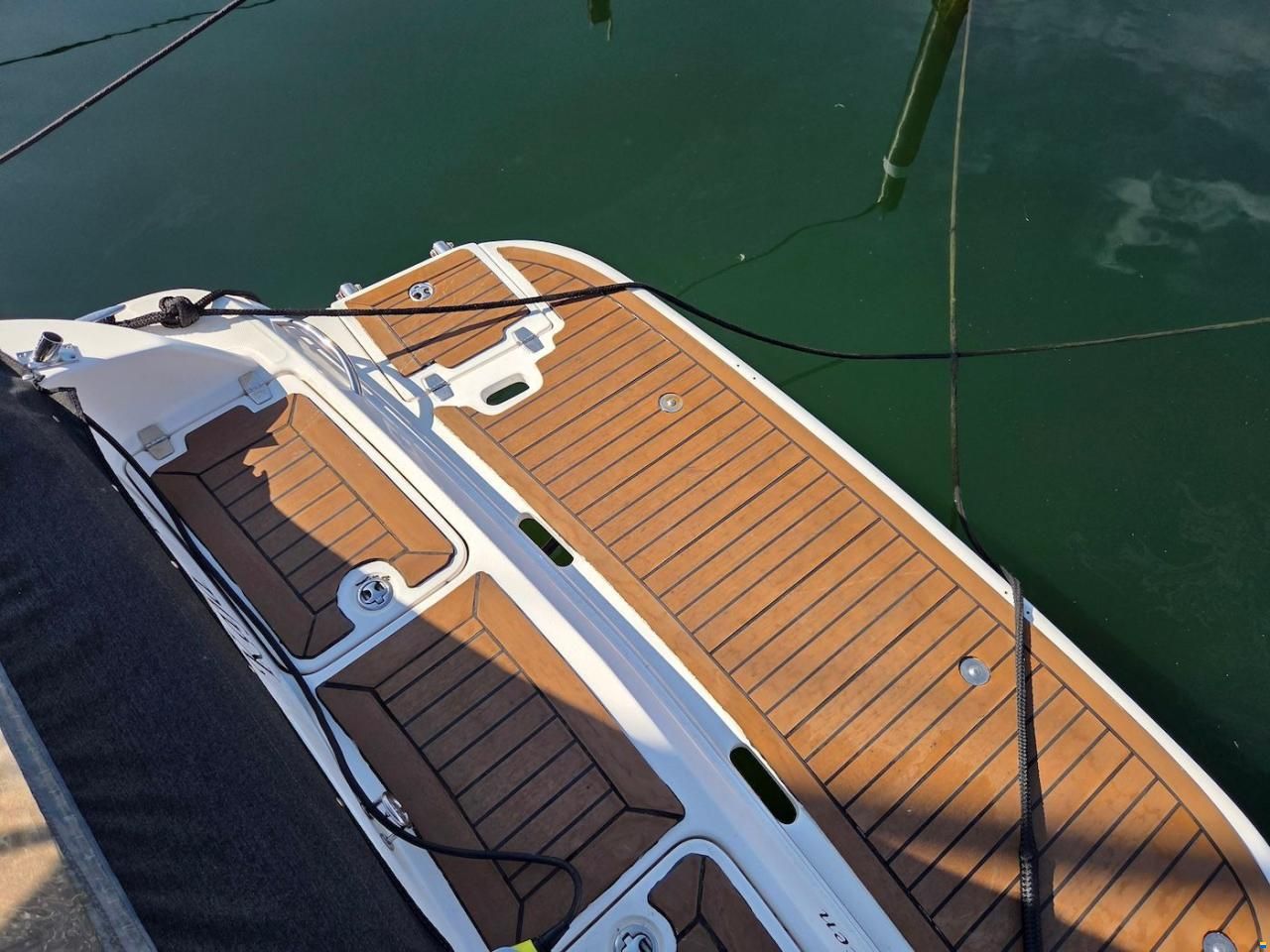 Regal 2650 Cuddy