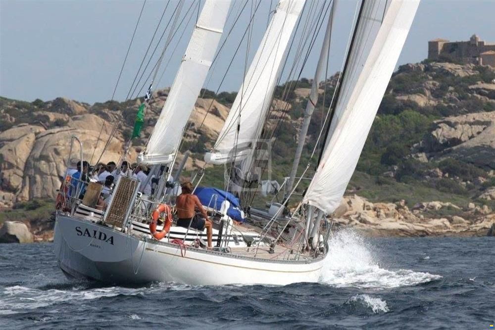 Nautor Swan 65