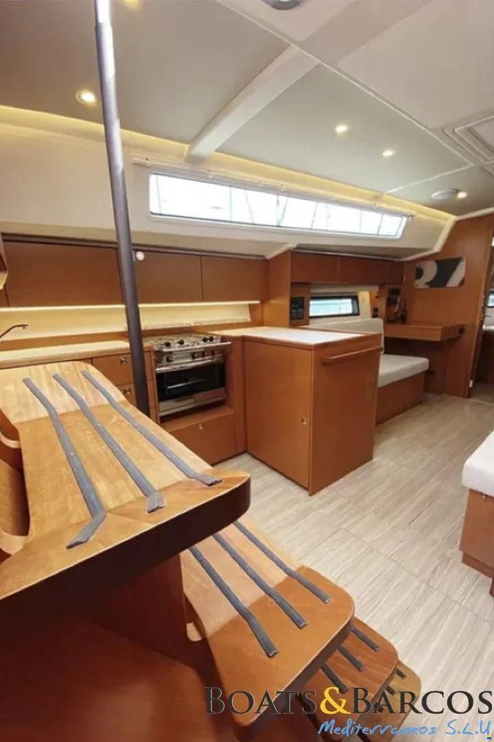 Bavaria C42
