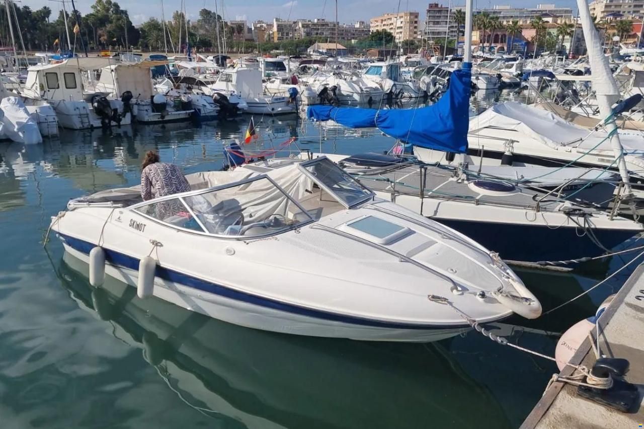 Bayliner 602 Cuddy