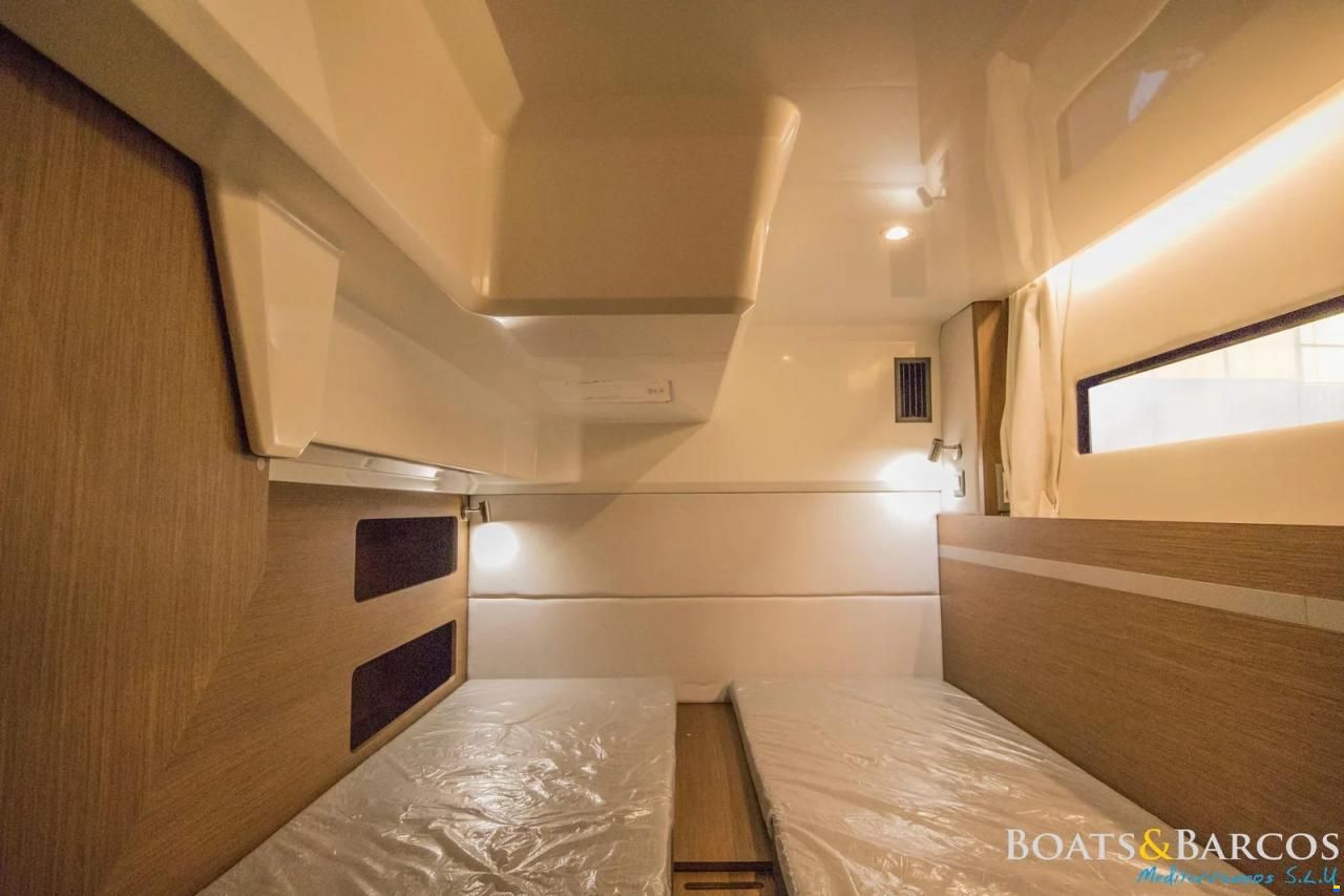Beneteau Antares 12 Fly Sport