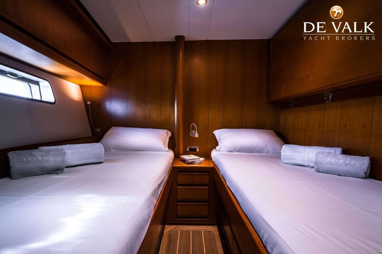 JFA Yachts 82 SY