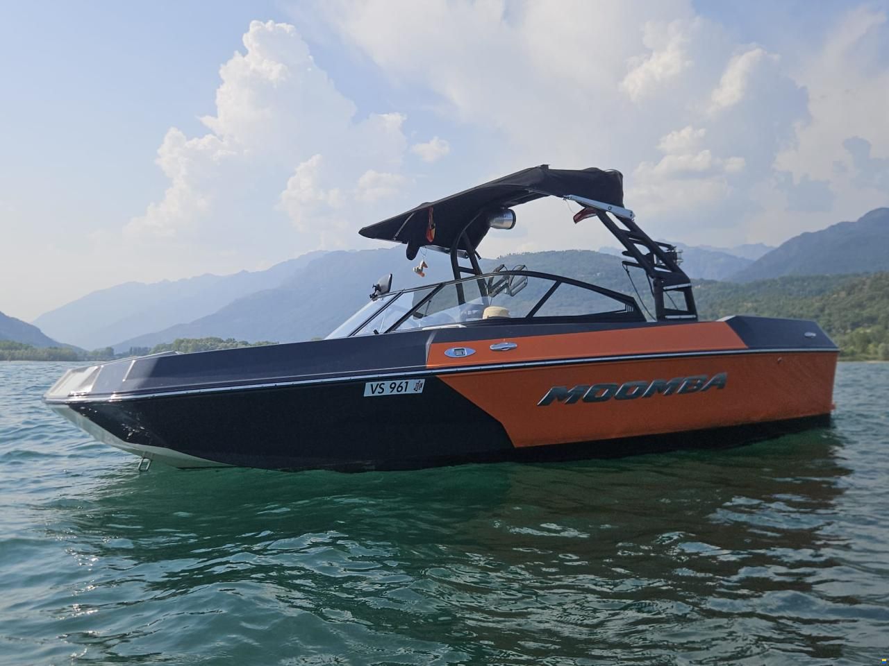 Moomba Helix