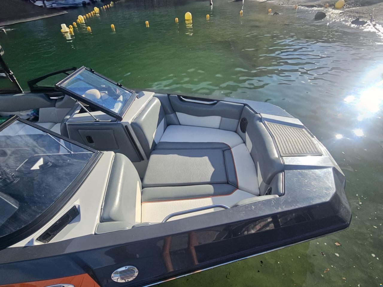 Moomba Helix