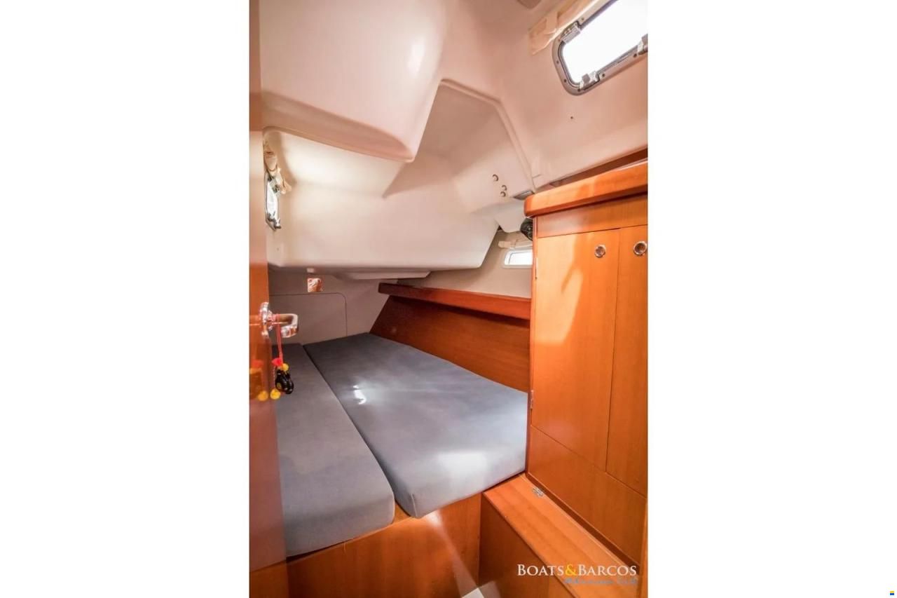 Beneteau Oceanis Clipper 393