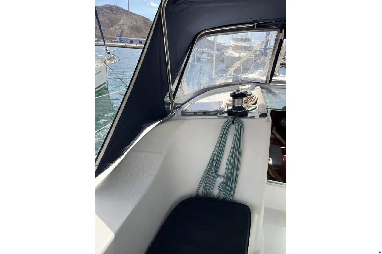 Beneteau Oceanis Clipper 393