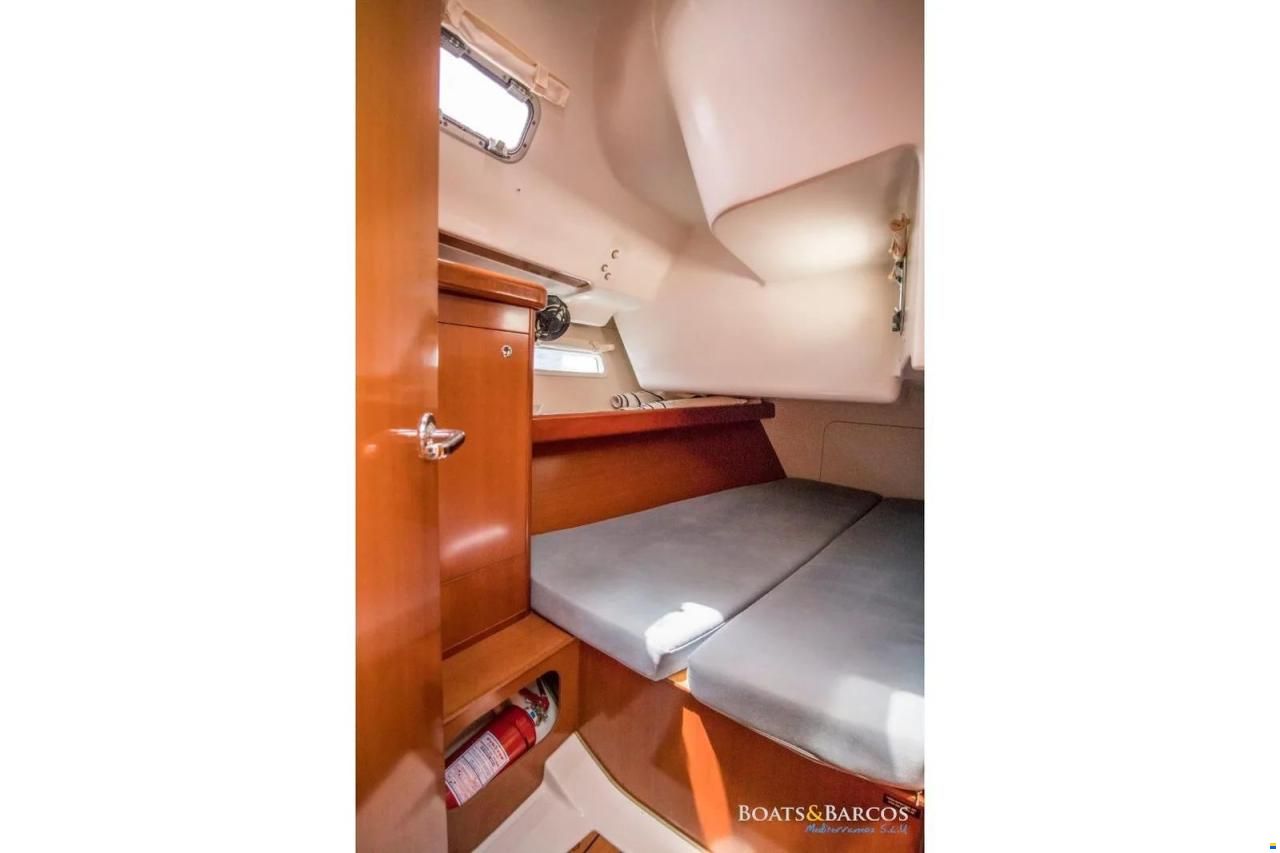 Beneteau Oceanis Clipper 393