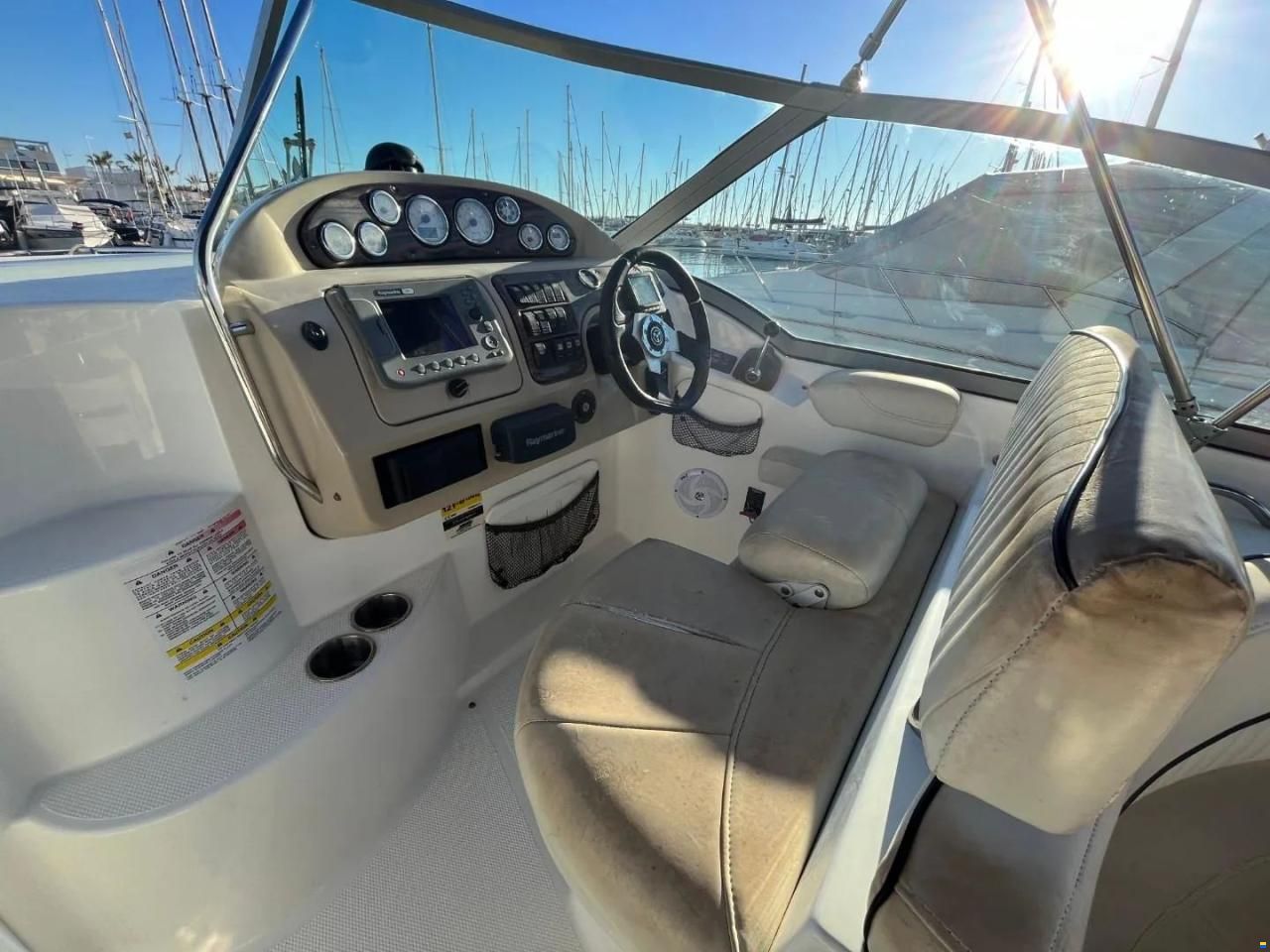 Campion Allante 825 Mid Cabin