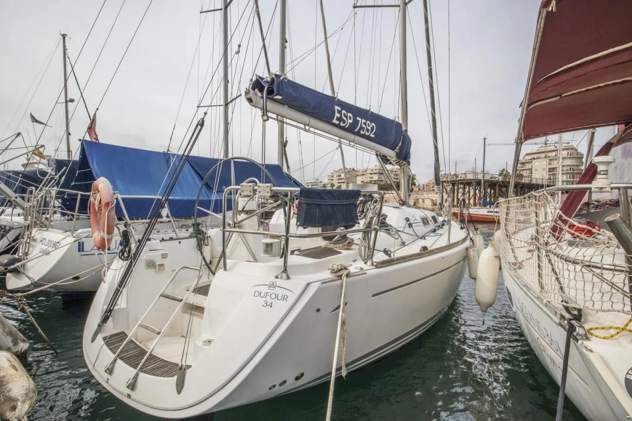 Dufour 34