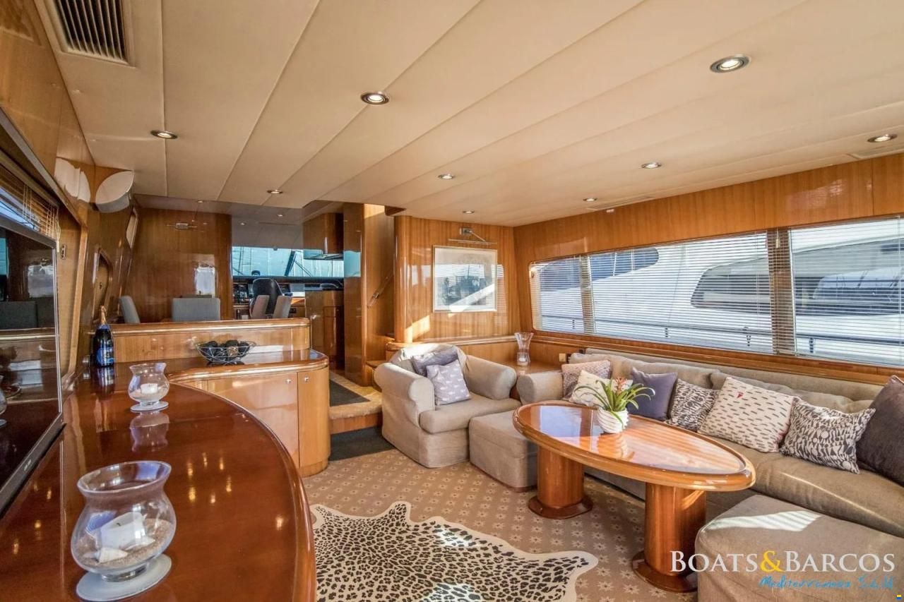 Elegance 76