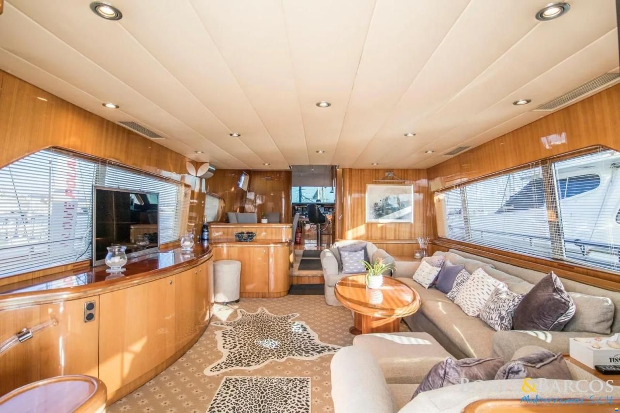Elegance 76
