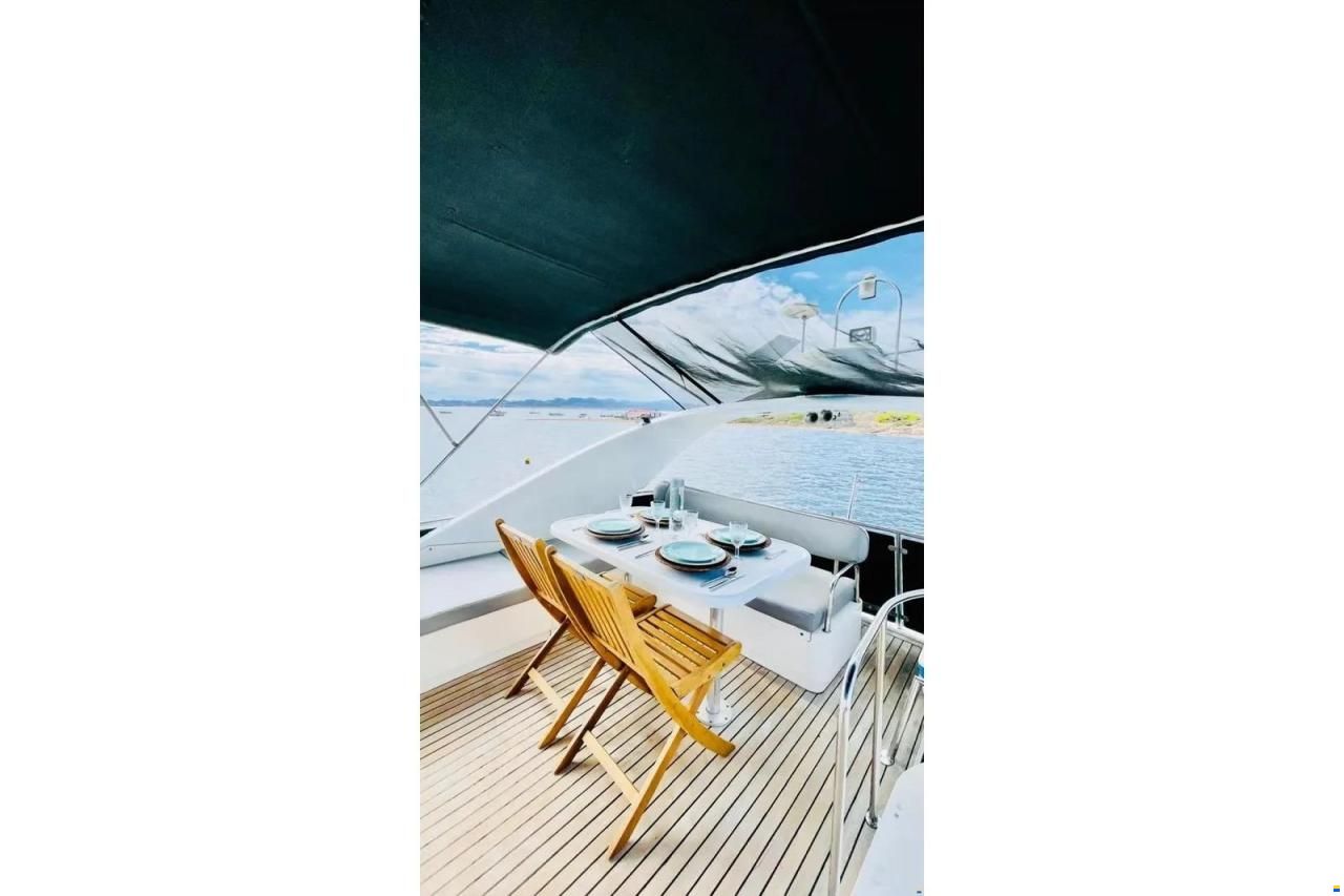 Fairline Squadron 56