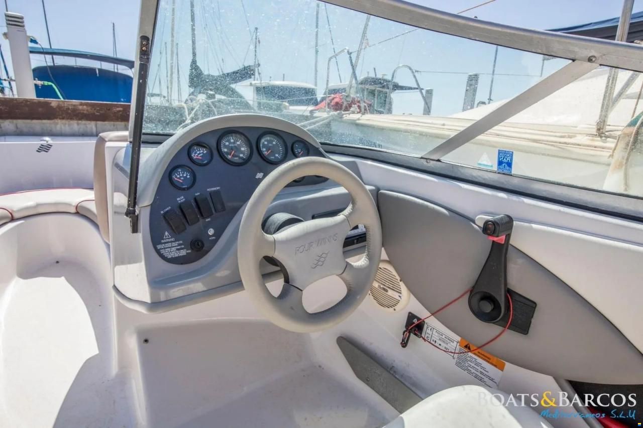 Four Winns 170 Horizon