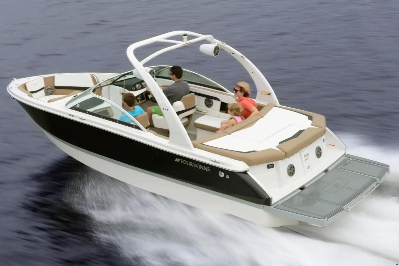 Four Winns H230