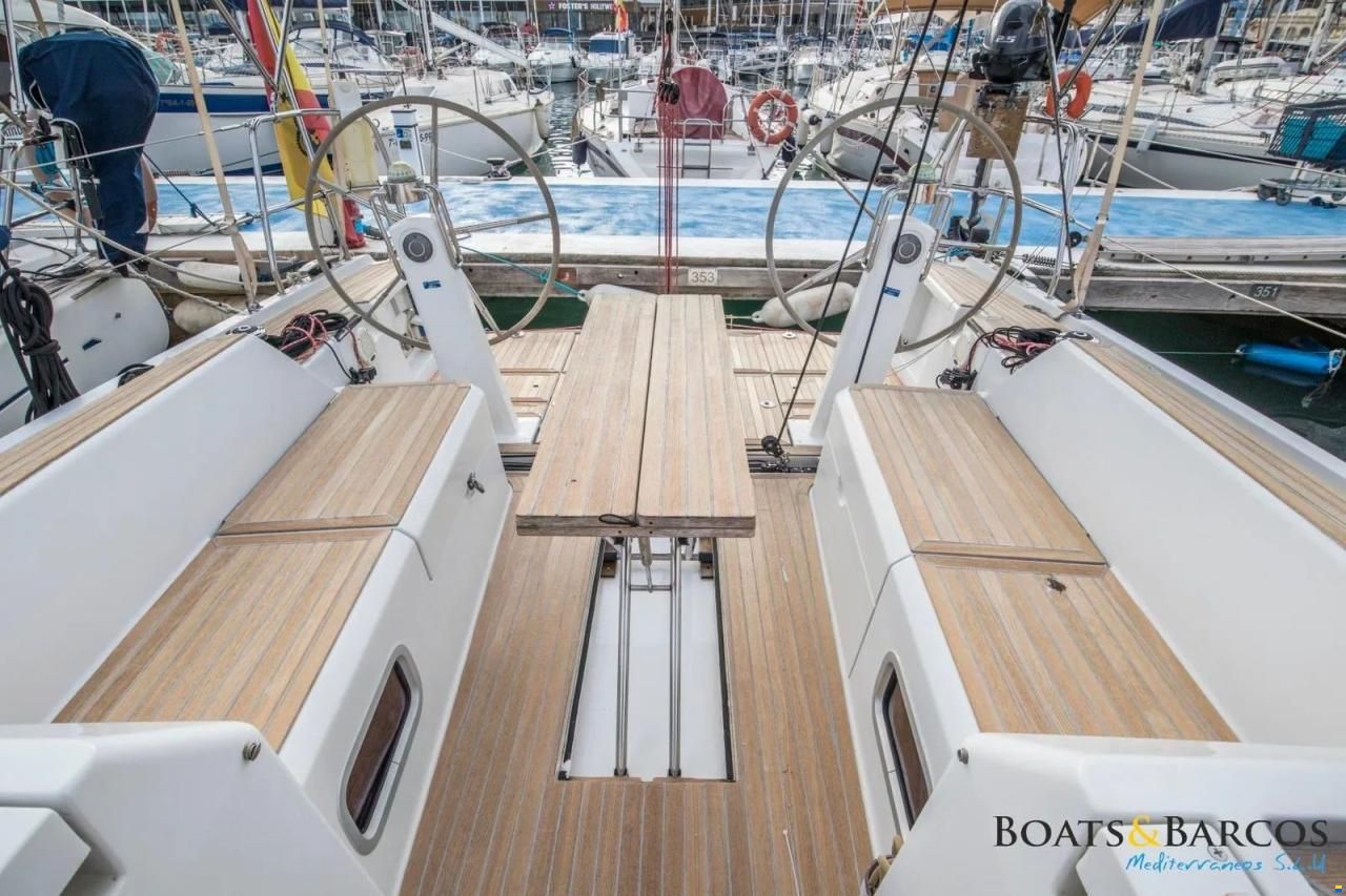 Grand Soleil 39