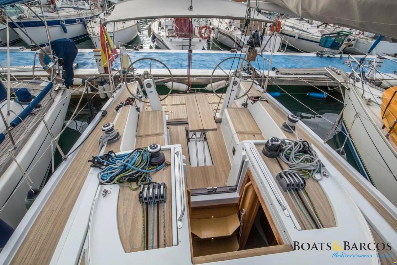 Grand Soleil 39