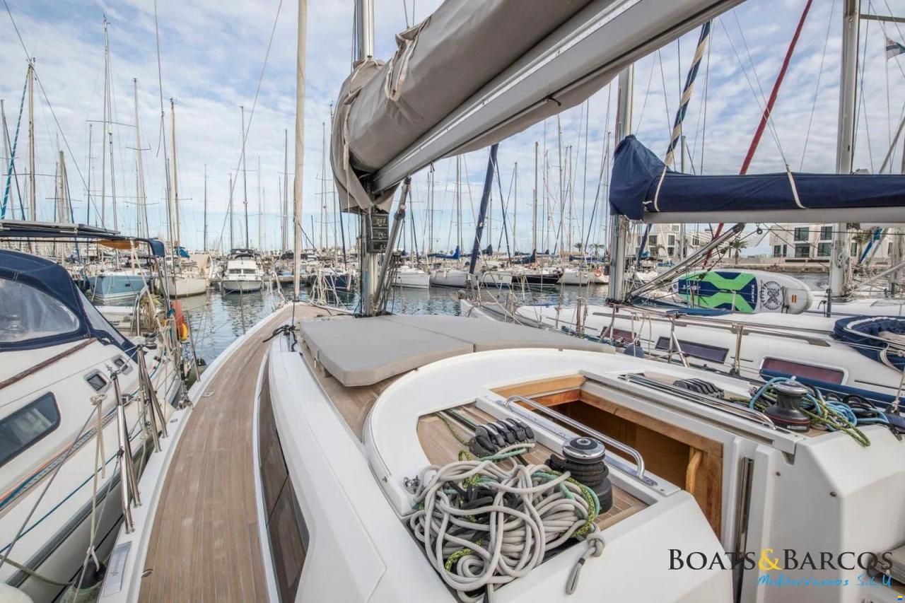 Grand Soleil 39