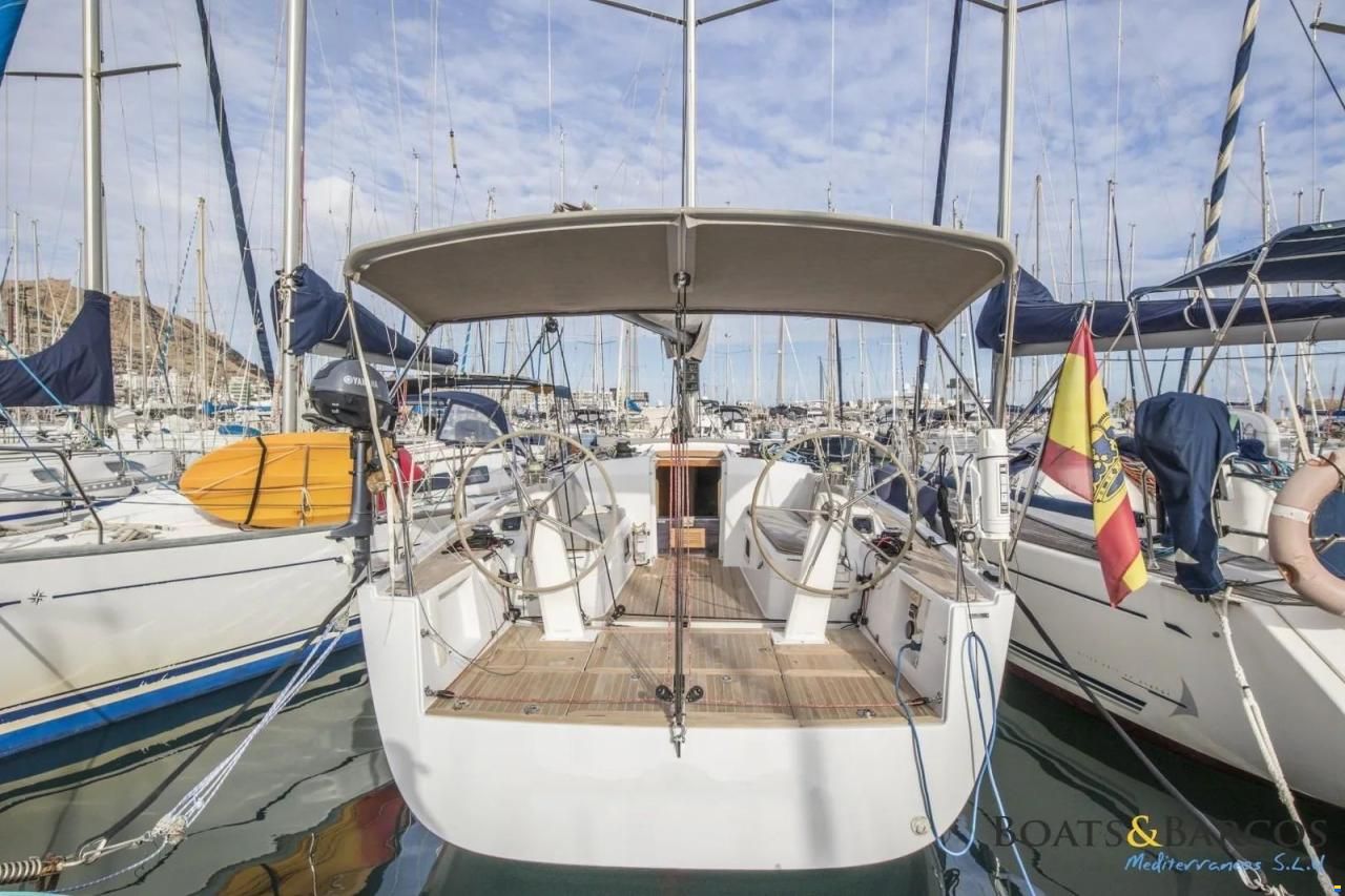 Grand Soleil 39
