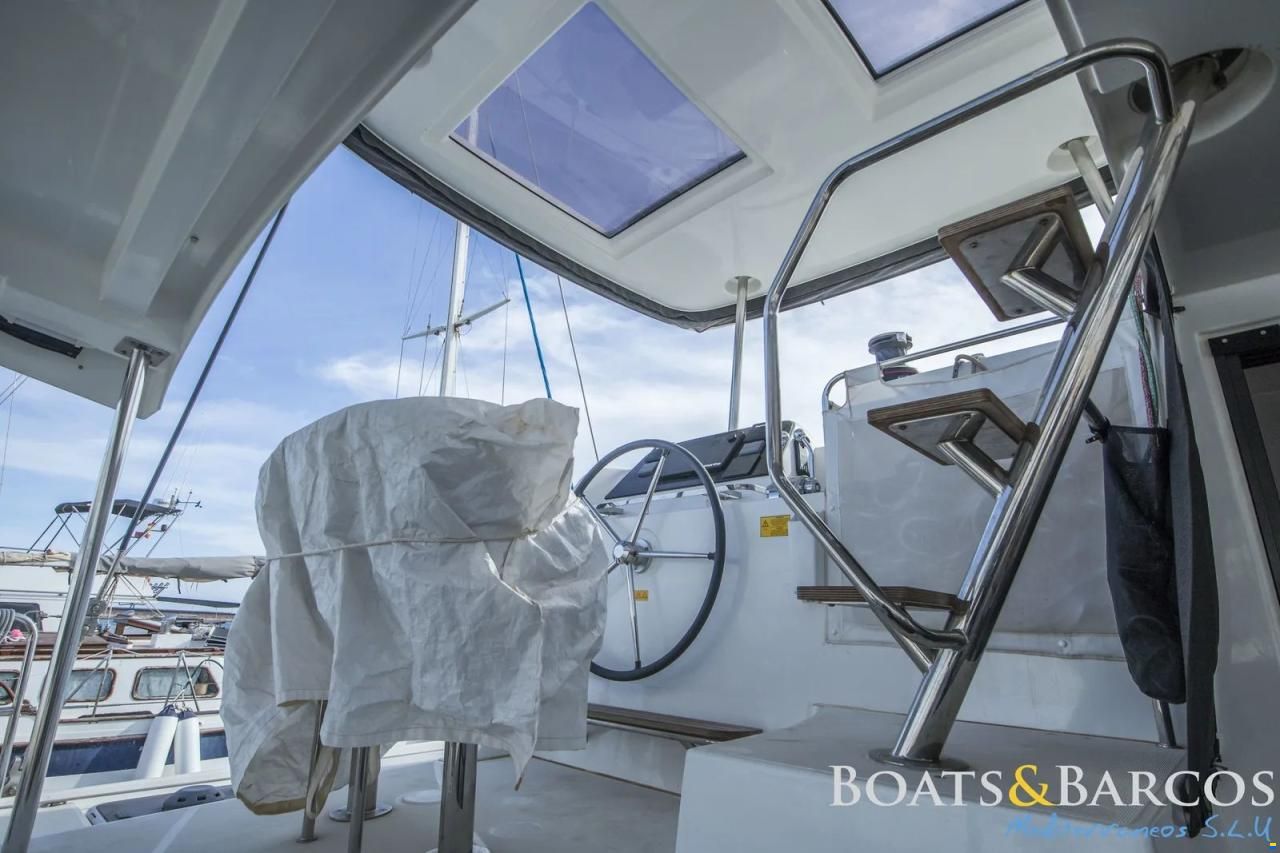 Lagoon 42