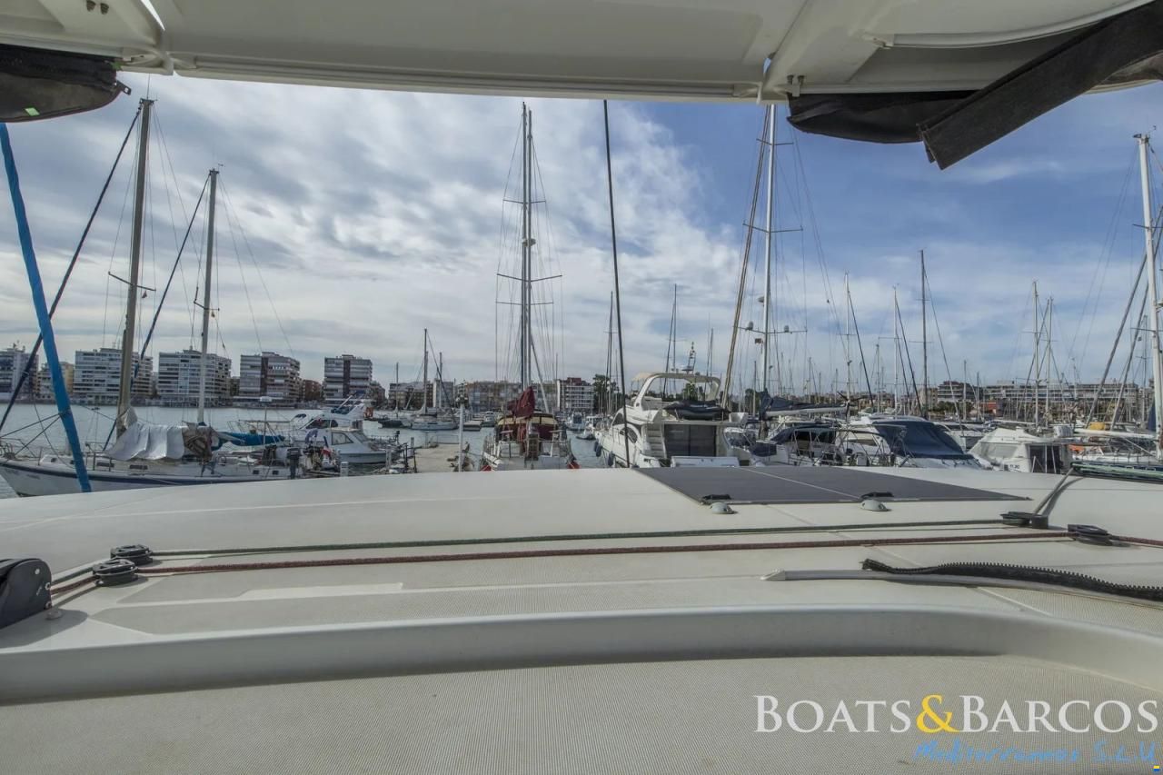 Lagoon 42