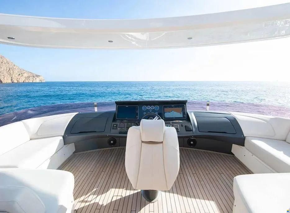 Princess 88 Flybridge Motor Yacht
