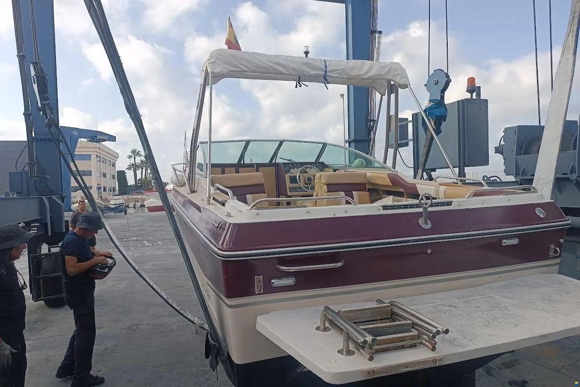 Sea Ray 210
