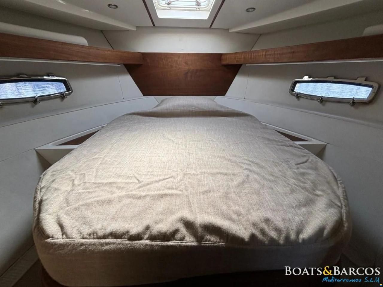 Sealine SC35