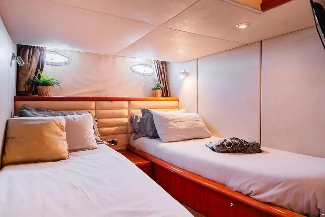 Sunseeker Camargue 50