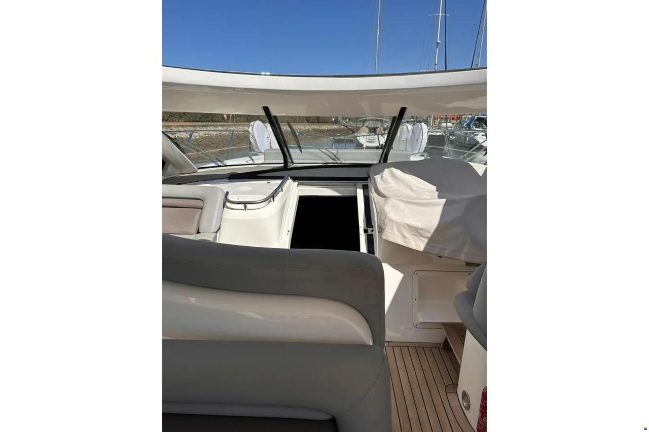 Sunseeker Camargue 50