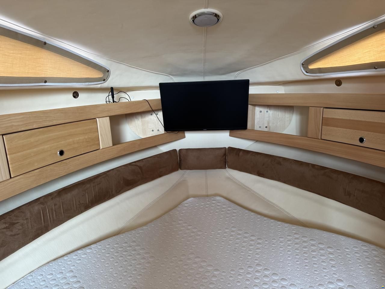 Aqualine 750 Cruiser