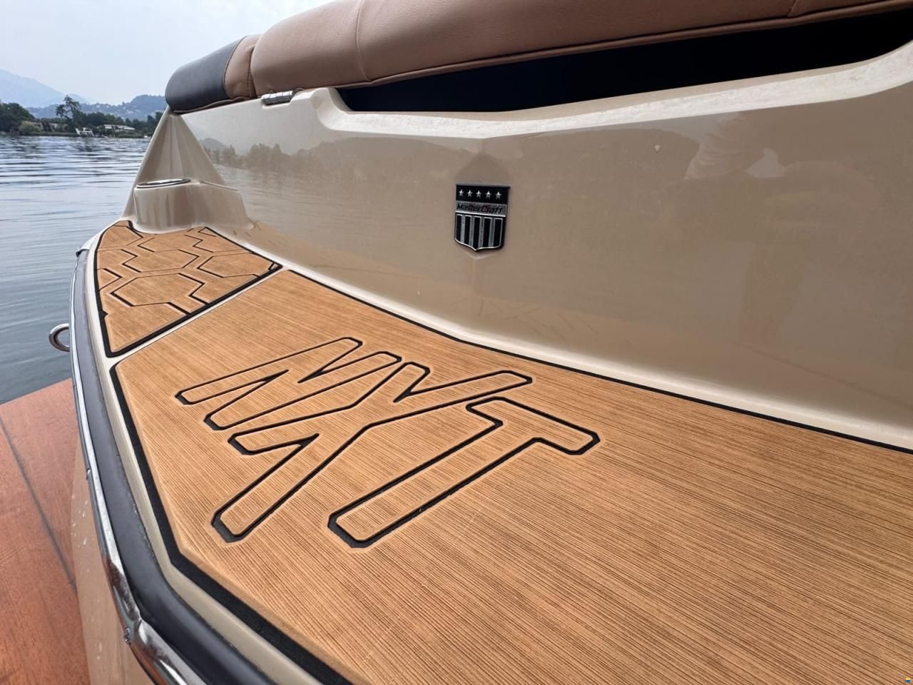 MasterCraft NXT 24