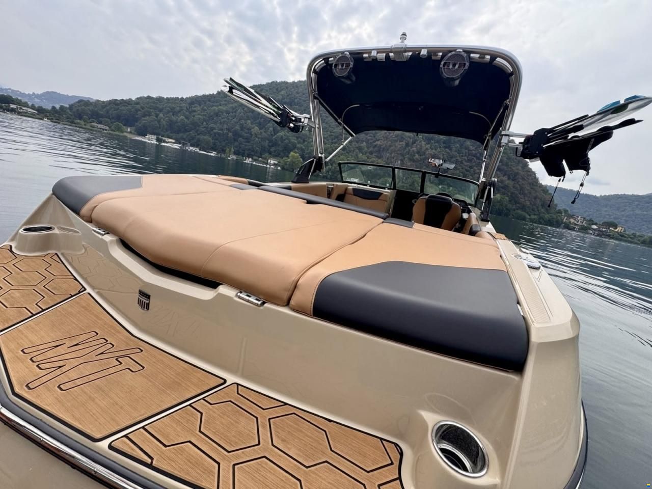 MasterCraft NXT 24