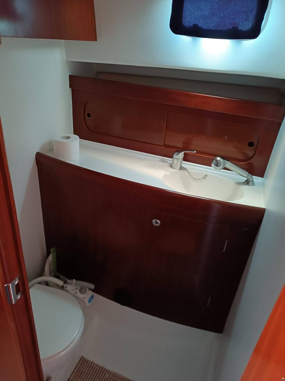 Beneteau Antares 9