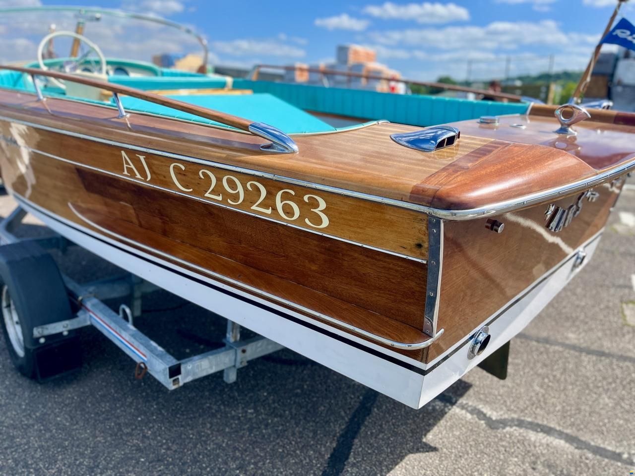 Riva Junior