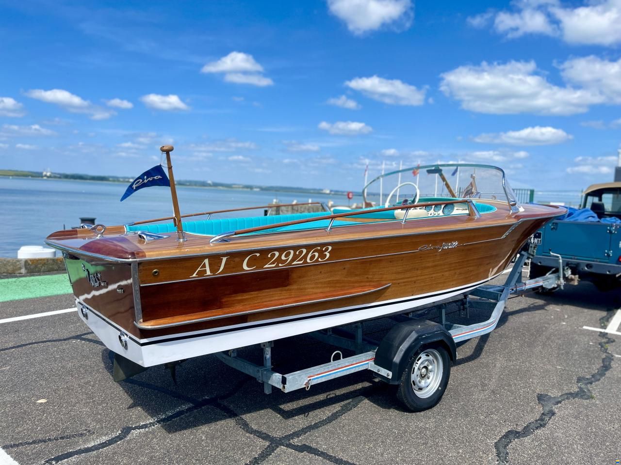 Riva Junior