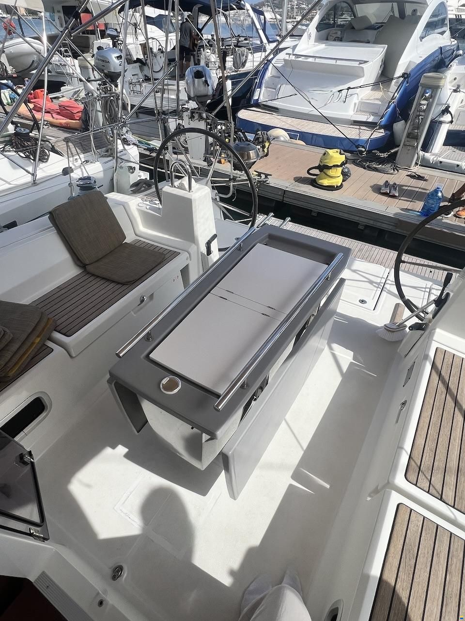 Beneteau OCEANIS 41.1