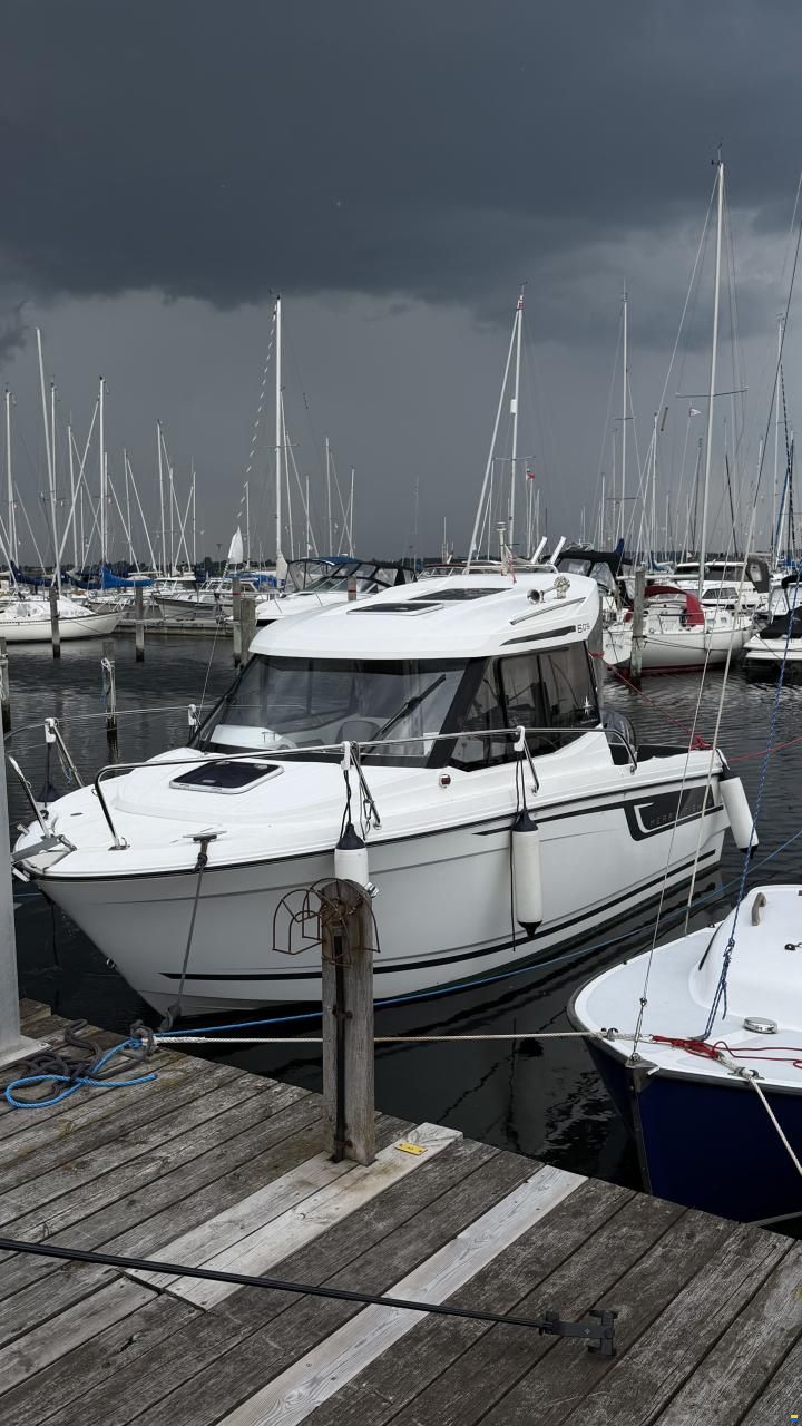 Jeanneau Merry Fisher 605