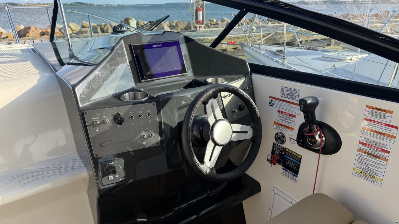 Bayliner Ciera 8