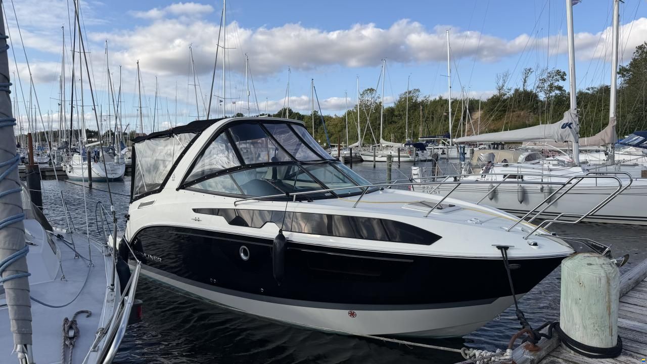 Bayliner Ciera 8